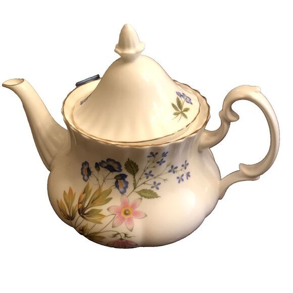 Vintage Richmond Bone China Tea‎ Pot Made in England - Picture 2 of 7